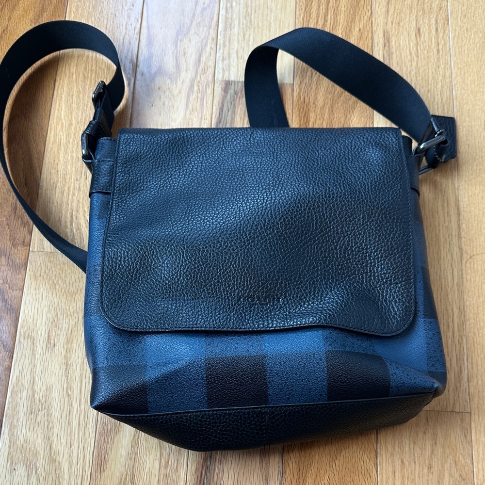 Coach Black and Navy Plaid Textured Leather Messenger Bag